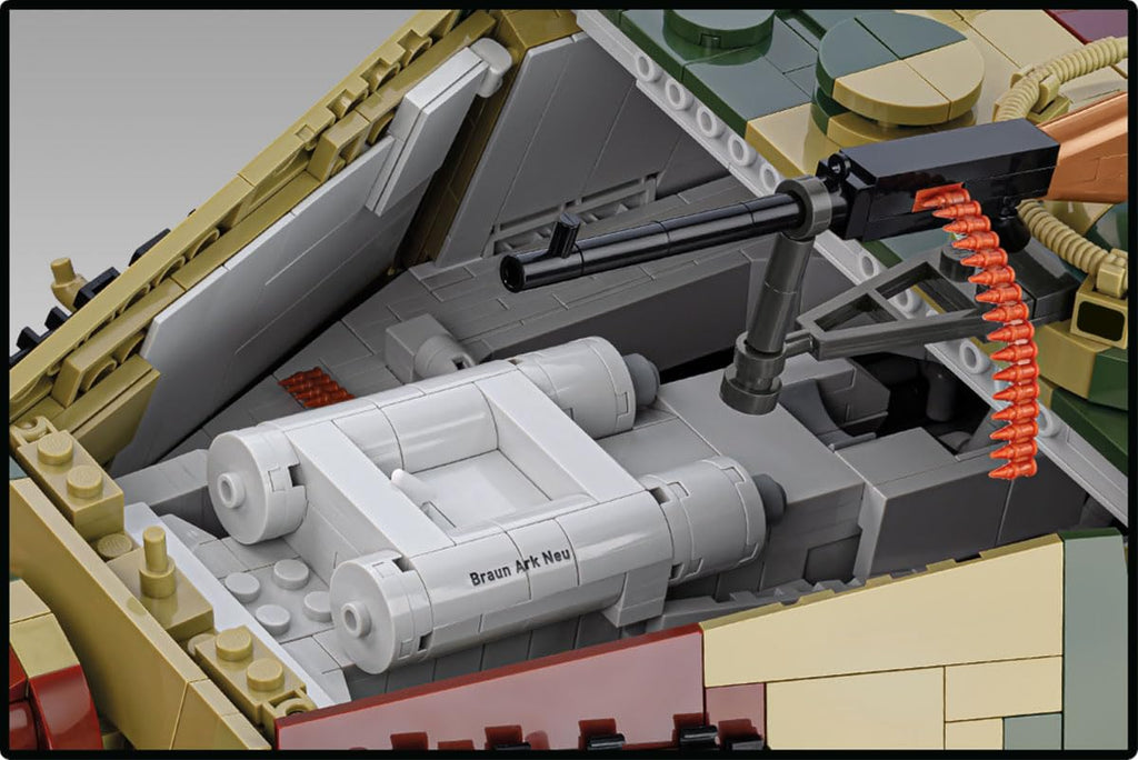 COBI Tiger II Königstiger, The Tank Museum, 1:12 Scale, 11,170 Pieces
